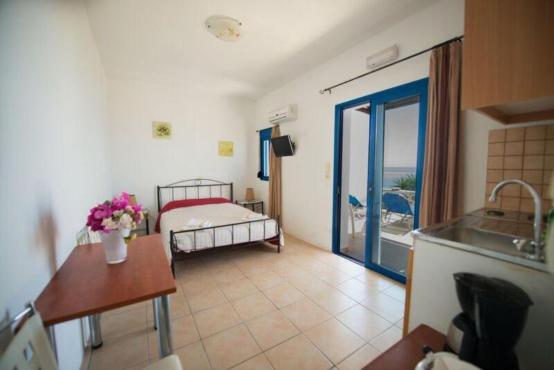 Kionia Apartments Kerames Luaran gambar